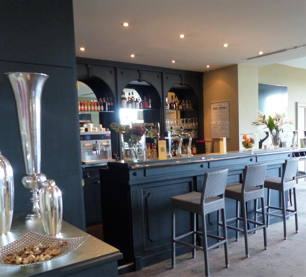 Le H - Hotel & Restaurant Barr Eksteriør bilde